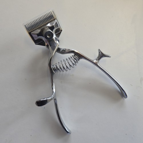 Hand clipper electric dog - hand,